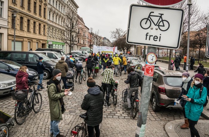 Demo Freie Fahrt für die Verkehrswende am Ostkreuz