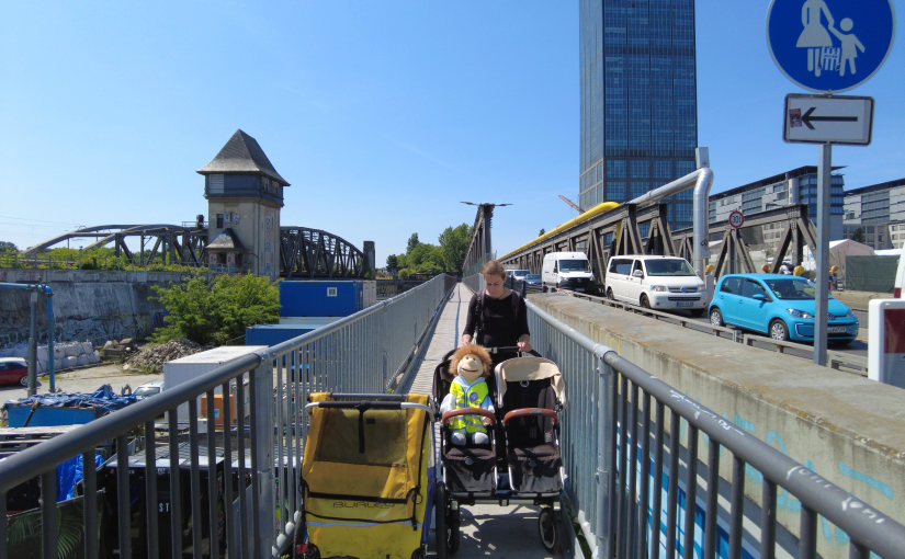 Elsenbrücke jetzt fertigbauen – statt 20 Jahre Behelfsbrücke, die Familien und Rollstuhlfahrer diskriminiert