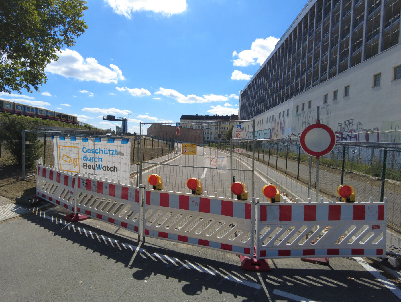 Autobahn-Anschlussstelle Am Treptower Park: Hier beginnt am 27.8.2025 die Berliner Stadtautobahn A100